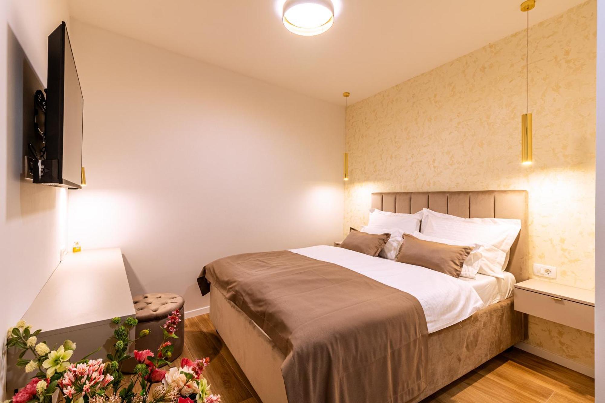 Luxury 2 Bedroom-2 Bathroom Apartment & Studio App With Rooftop Terrace Split Zewnętrze zdjęcie