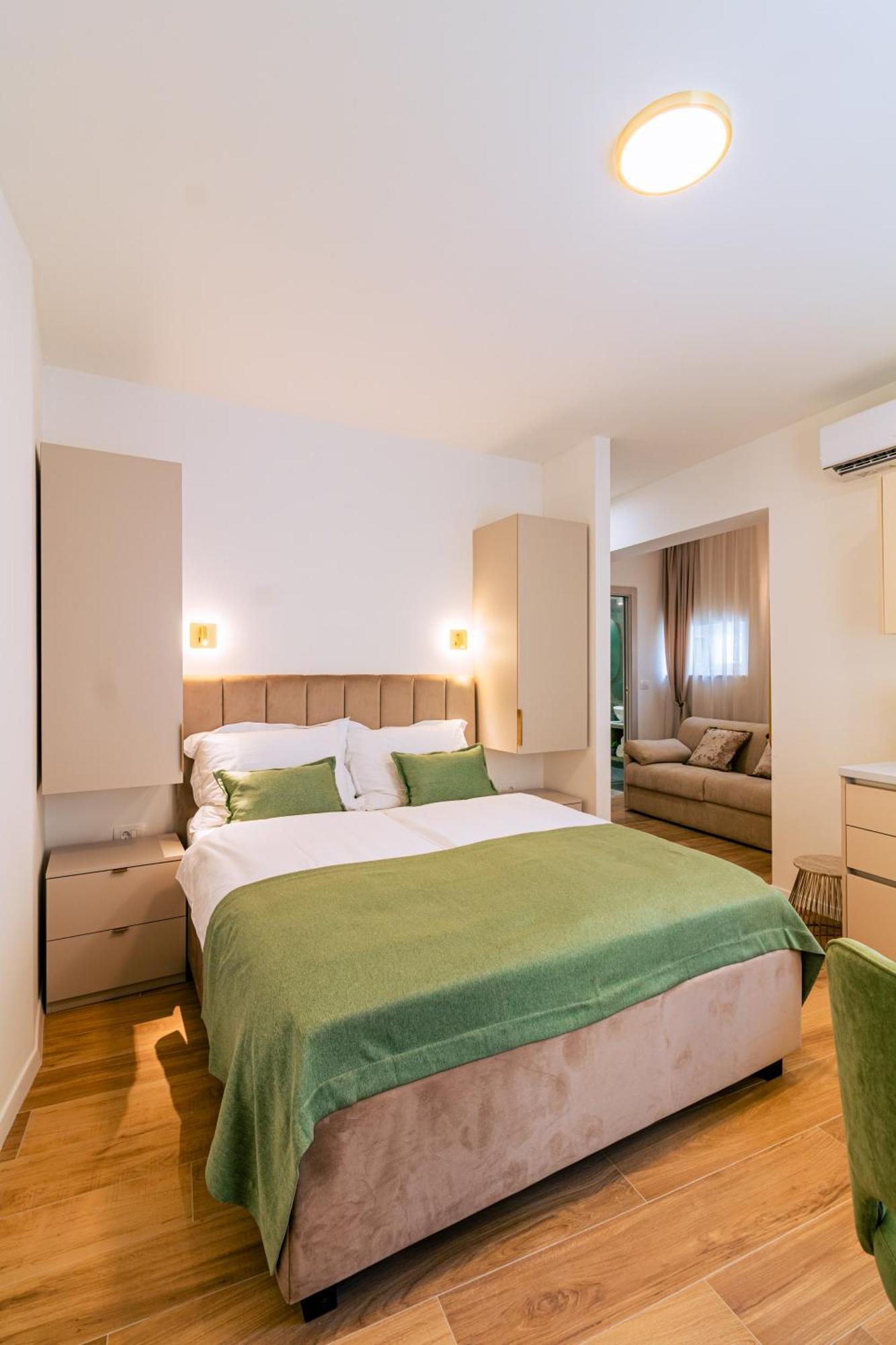 Apartament Luxury App Palace Old Town& Studio Green Melody With Terrace Split Zewnętrze zdjęcie